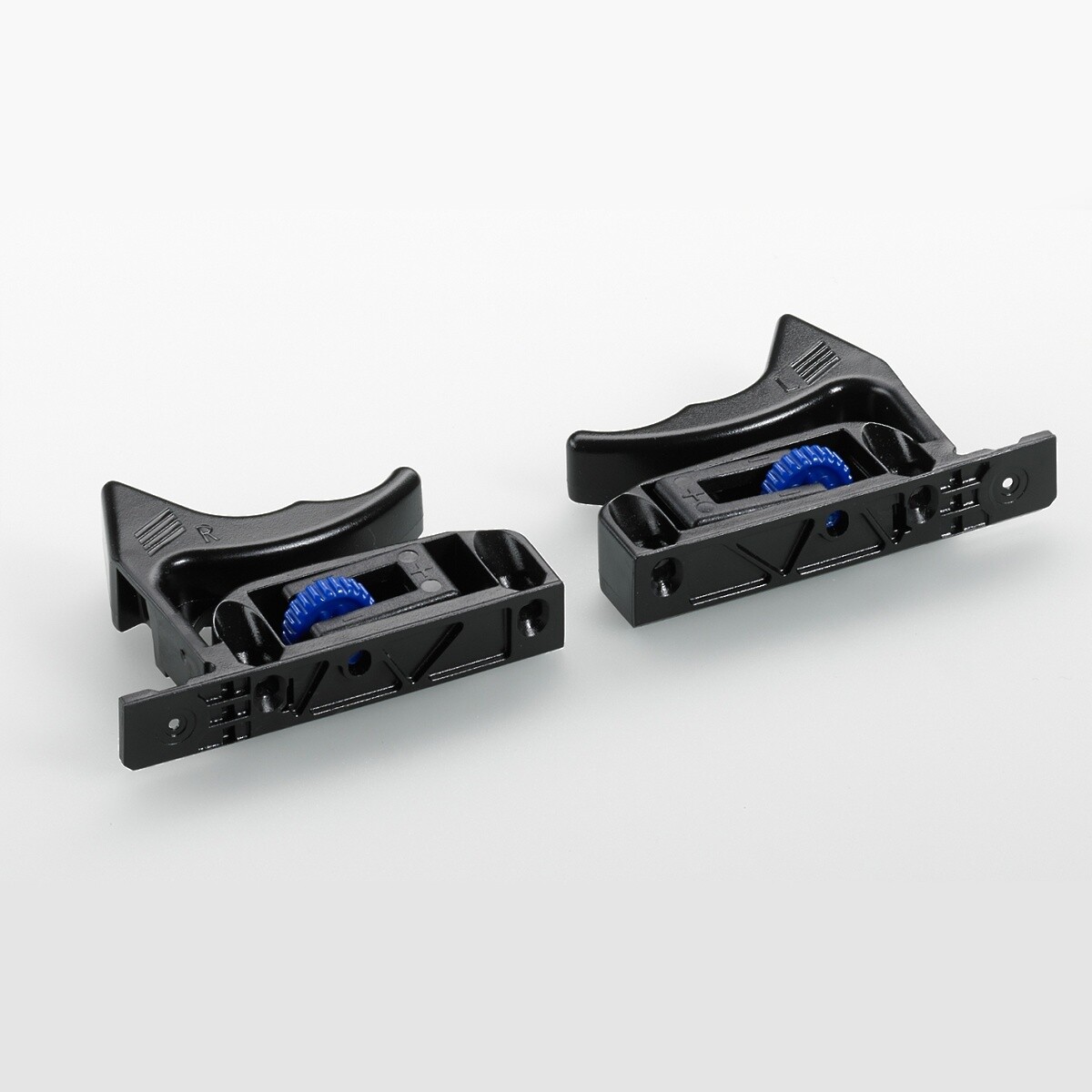 Basic Catches for Quadro V6, Right