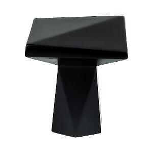 Swagger Knob 1-3/16" x 1-3/16" Matte Black