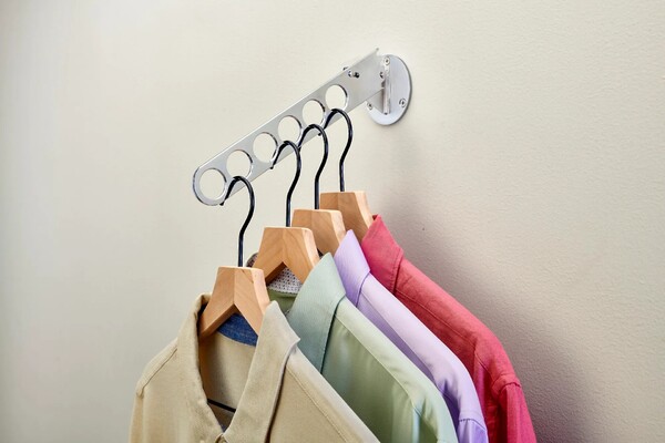 Rev-A-Shelf - Adjustable Laundry Valet Rod - Chrome